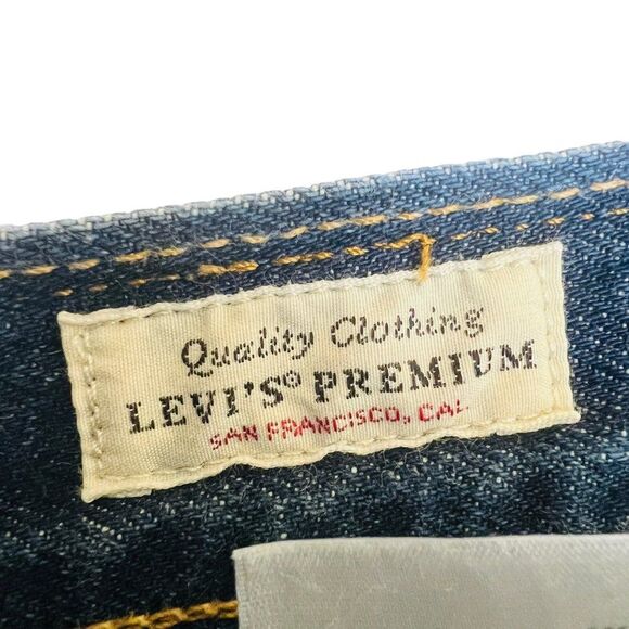Levi’s 501 Button Fly Jeans Men's Size 48 X 34 - Picture 13 of 16